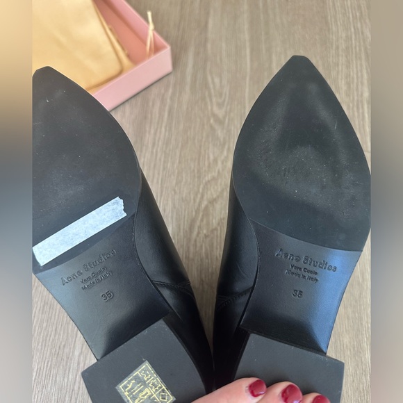 Acne Studios - Jensen Ankle Boot in Black Napa Leather - Size 35 - Picture 8 of 8